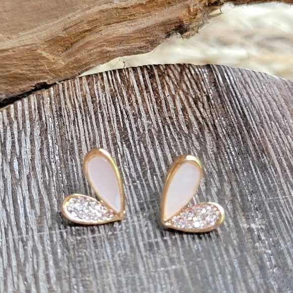 Mother of Pearl Sparkle Sided Abstract Heart Goldplated Post Earrings - Picture 2 of 5